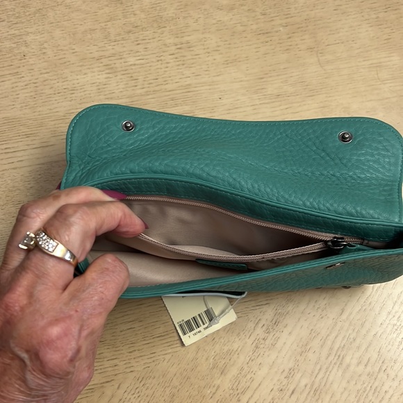 Cole HAAN Teal Leather Village wristlet. NWT - Picture 3 of 6